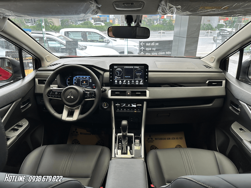 nội thât xpander premium màu đỏ 2026